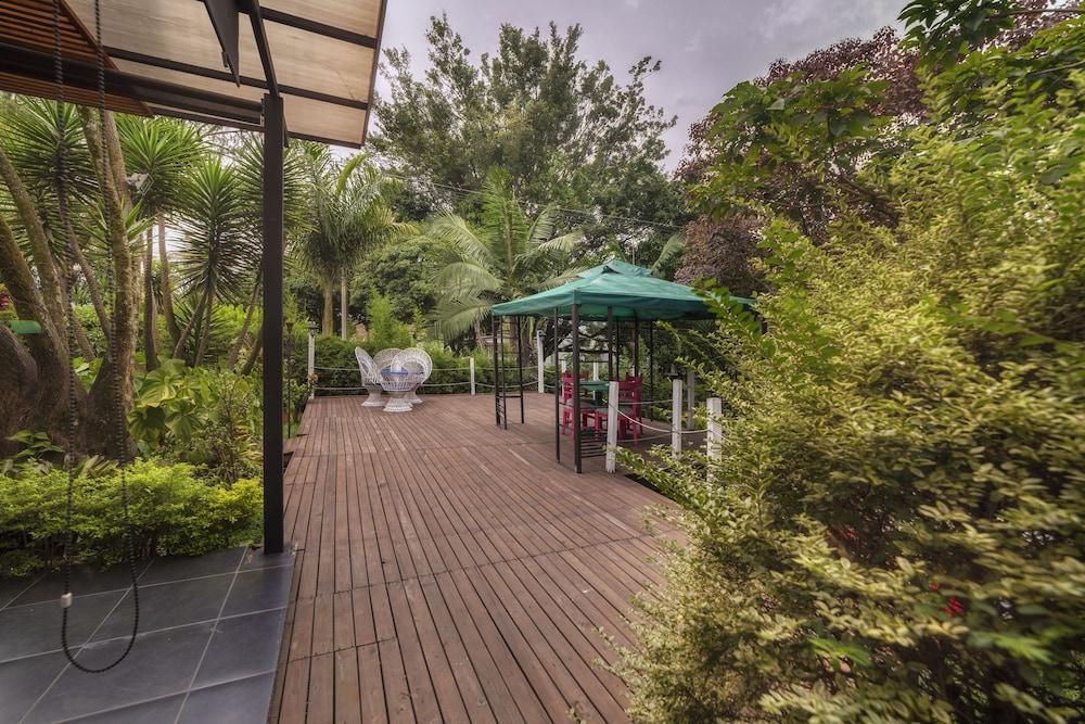 Hotel Aromax Del Campestre Medellin Bagian luar foto